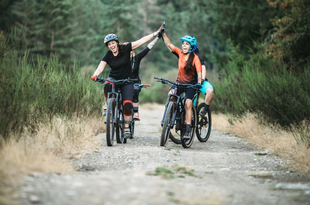 Adventure Therapy combines professional mental health support with outdoor experiences to “empower veterans, couples, and those in recovery to build healthier lives, cultivate resilience, and rediscover joy.”