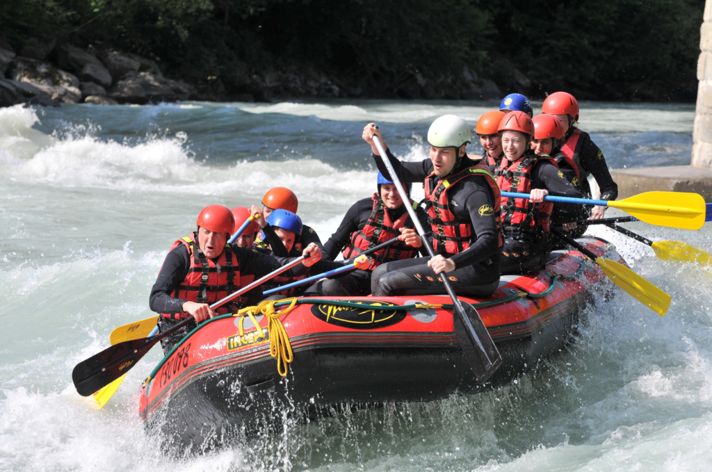 Adventure Therapy combines professional mental health support with outdoor experiences to “empower veterans, couples, and those in recovery to build healthier lives, cultivate resilience, and rediscover joy.”