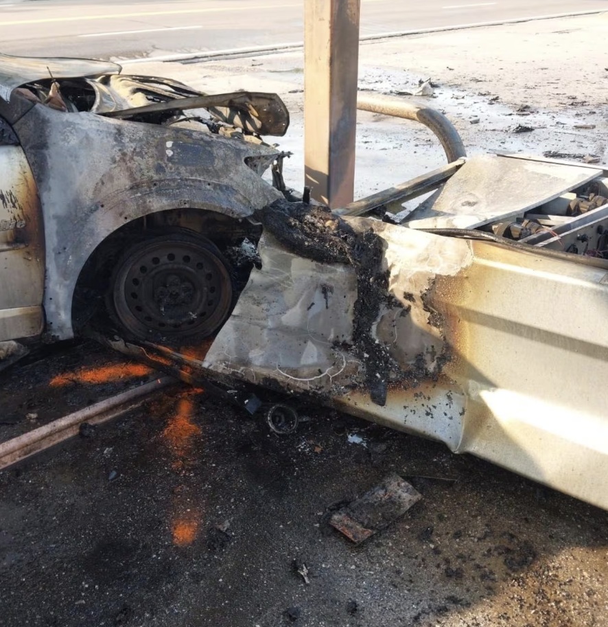 Good Samaritans Save Driver
