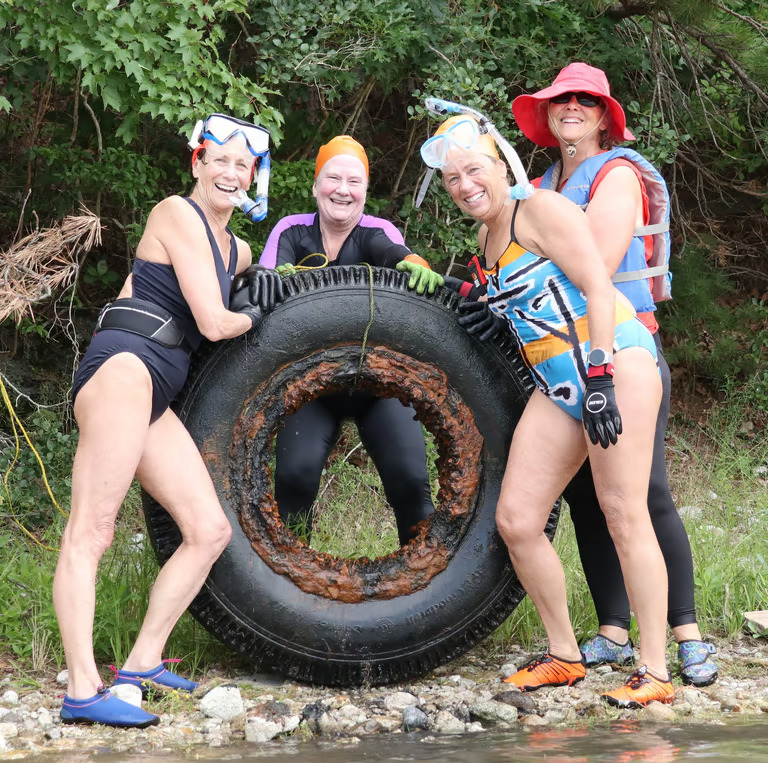 Old Lady Divers Club Tire